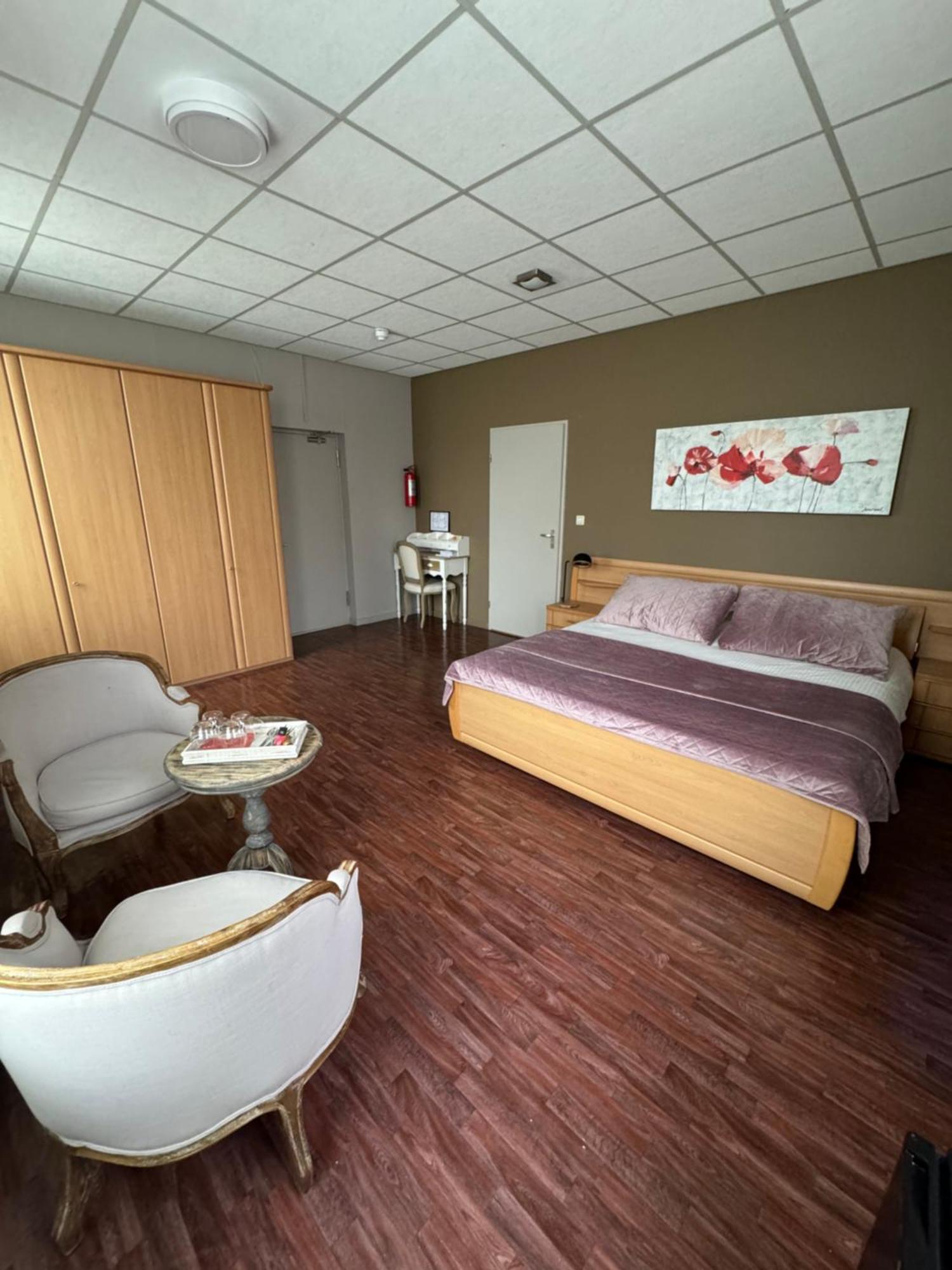 Ouwe Schuure Bed & Breakfast *